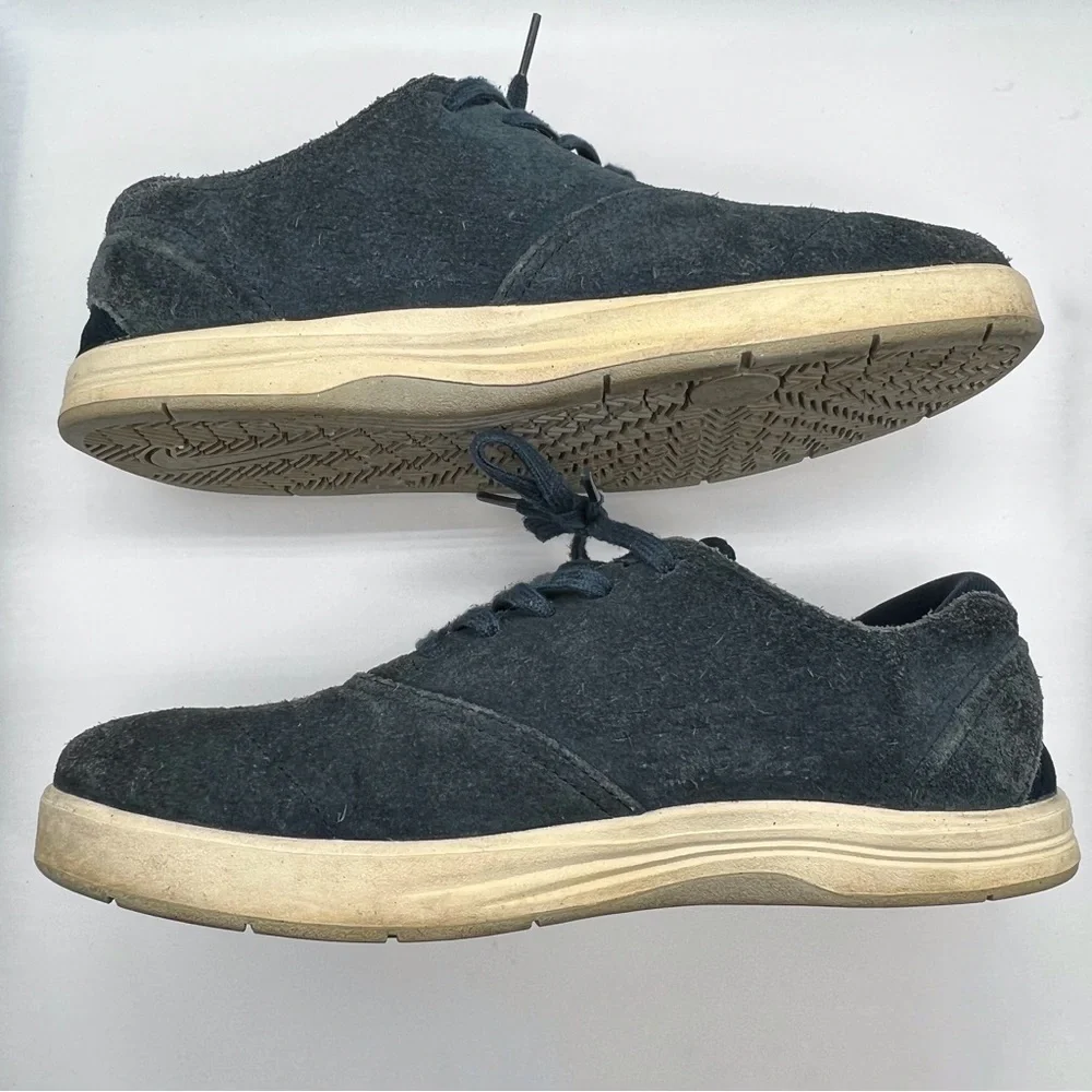 Nike SB Eric Koston 2 Navy Blue & Gold Sneakers